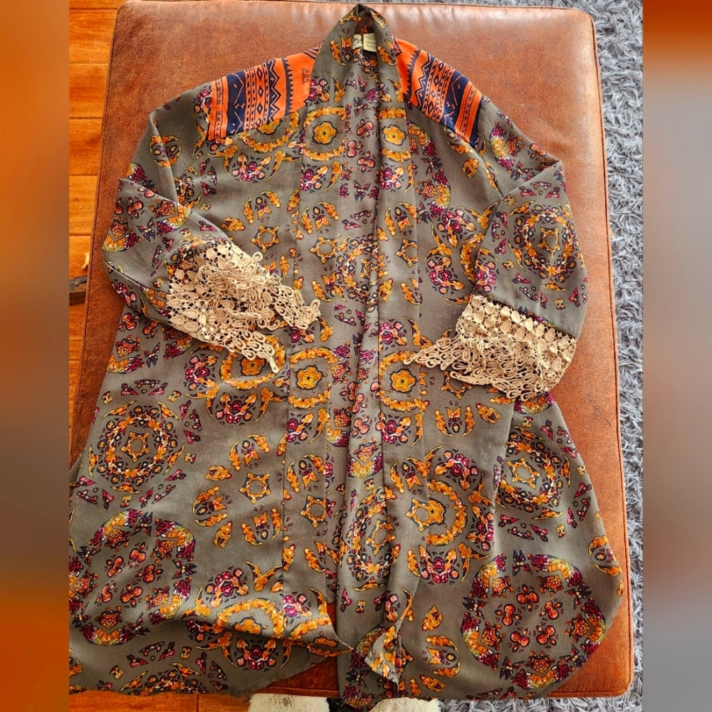 Floral Lacey Open Front Kimono